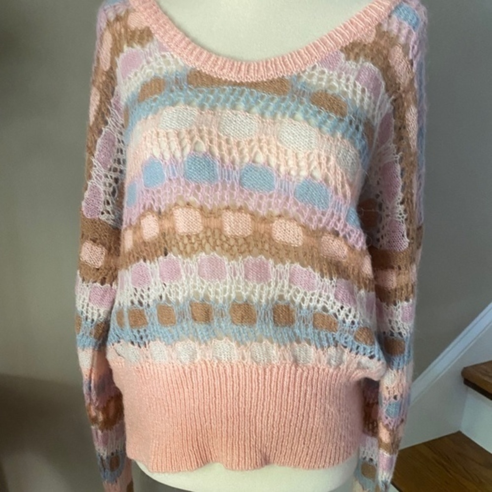 Anthropologie Lineamaglia Pink Crochet Sweater M/L